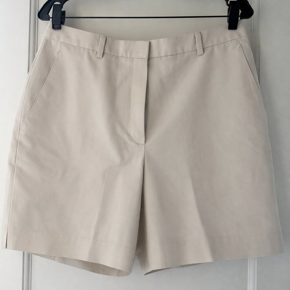 NEW!  Brooks Brothers Khaki Bermuda Shorts